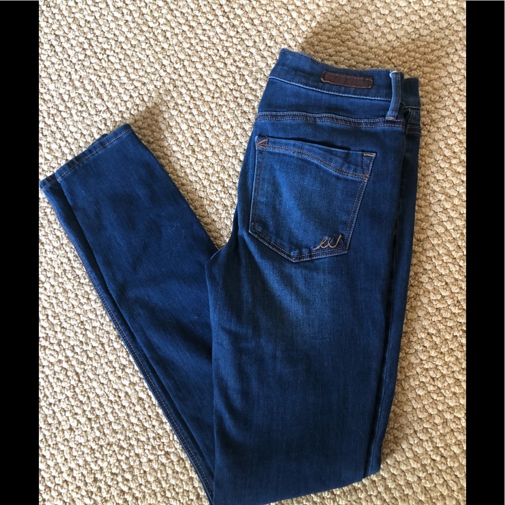 Express mid-rise jeans 4L